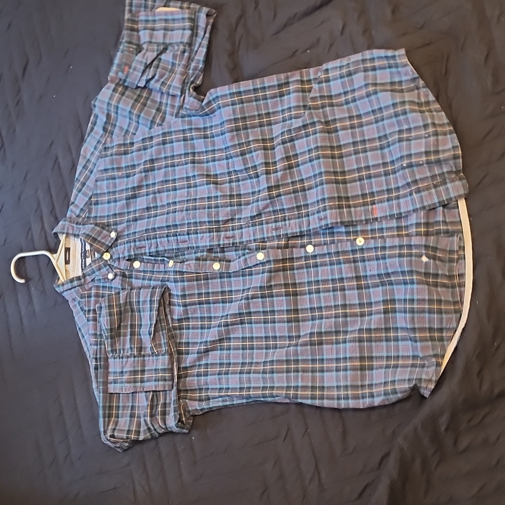 Tommy Hillfiger button up